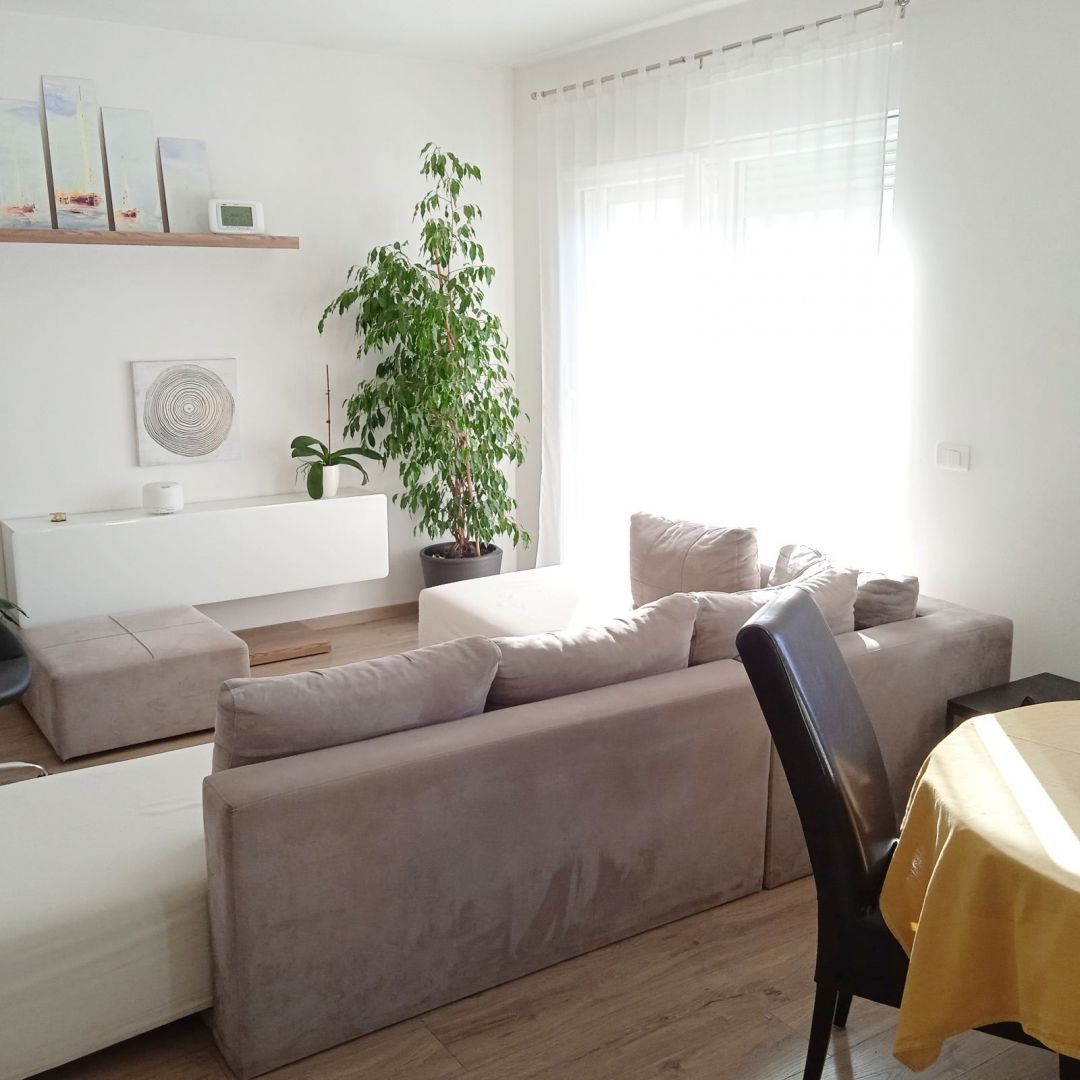 Wohnung zum Kauf 183.000 € 4 Zimmer 83 m²<br/>Wohnfläche 1.<br/>Geschoss Center