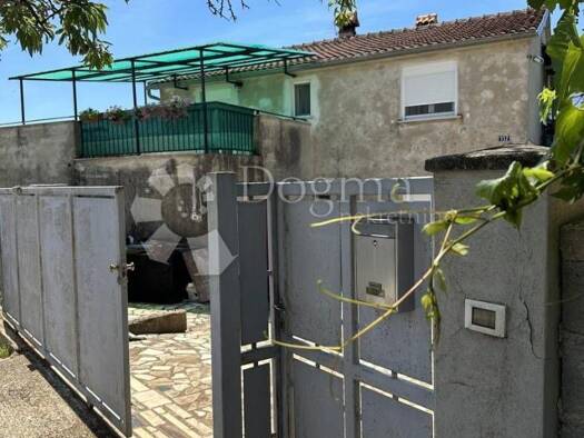 Einfamilienhaus zum Kauf 400.000 € 3 Zimmer 180 m² Peruški, Marčana Marčana 52206