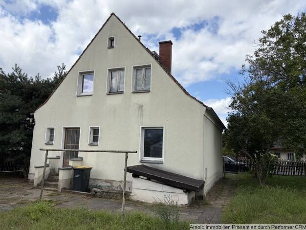 Einfamilienhaus zum Kauf 225.000 € 5 Zimmer 120 m² 920 m² Grundstück frei ab sofort Pirna Pirna 01796