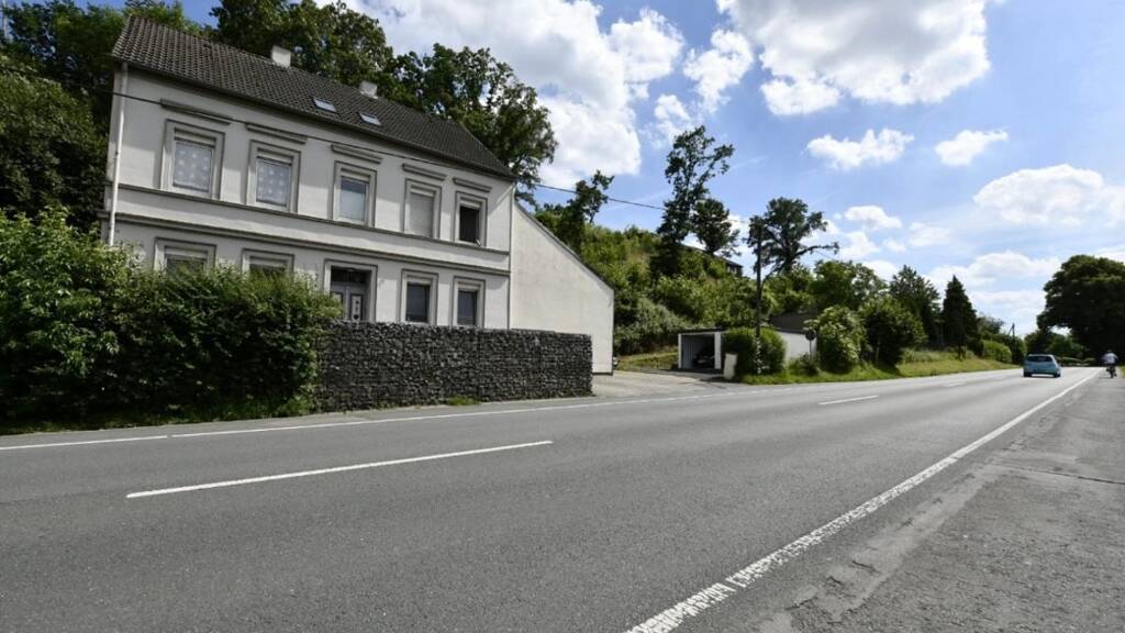 Mehrfamilienhaus zum Kauf 539.950 € 12 Zimmer 220 m² 5.100 m² Grundstück frei ab sofort Villigst Schwerte 58239