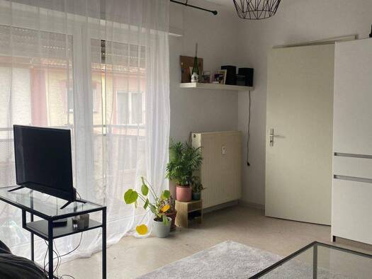 Studio zur Miete 400 € 1 Zimmer 33 m² 2. Geschoss frei ab 01.04.2026 Lindenhof Mannheim 68163