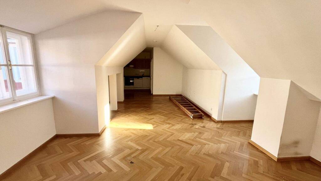 Wohnung zur Miete 602 € 3 Zimmer 92,6 m² 4. Geschoss Innere Stadt Graz 8010