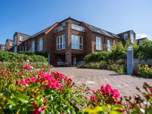 Wohnung zum Kauf 370.000 € 2 Zimmer 43,5 m² frei ab sofort Westerland Sylt 25980