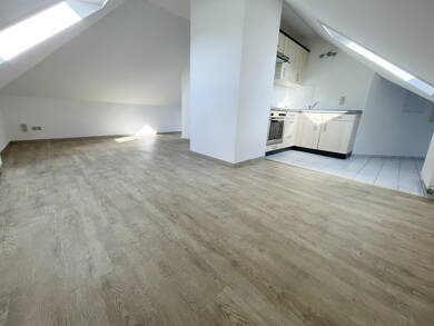 Wohnung zur Miete 325 € 2 Zimmer 43 m² Dachgeschoss Weißenborn Weißenborn 09600