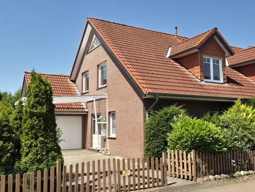 Doppelhaushälfte zum Kauf 280.000 € 4 Zimmer 117 m² 302 m² Grundstück Lienen Lienen 49536