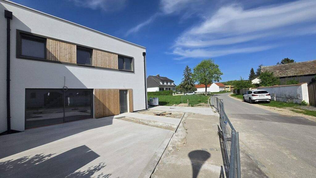 Doppelhaushälfte zum Kauf - Erstbezug 350.000 € 4 Zimmer 105,3 m² Stetten 2100