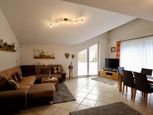 Wohnung zum Kauf 199.000 € 3 Zimmer 94 m² Dachgeschoss, 1. Geschoss Rachtig Zeltingen-Rachtig 54492