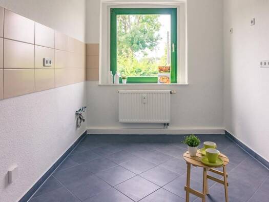 Wohnung zur Miete 270 € 2 Zimmer 51,7 m² 2. Geschoss frei ab 16.12.2026 Bahnstraße 39 Schönau Schönau 09116