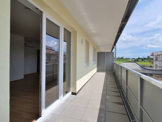 Wohnung zur Miete - Erstbezug 1.041 € 3 Zimmer 62,2 m² 1. Geschoss Margarete-Sandhäugl-Straße 5 Strasshof an der Nordbahn 2231