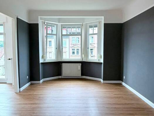Wohnung zur Miete 1.170 € 3,5 Zimmer 97 m² Geschoss 2/4 frei ab sofort Südstadt Pforzheim 75173
