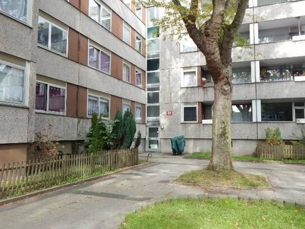 Wohnung zur Miete nur mit Wohnberechtigungsschein 373 € 3 Zimmer 80 m² 3. Geschoss frei ab 04.06.2025 Butzstr. 30 Nette Dortmund 44359