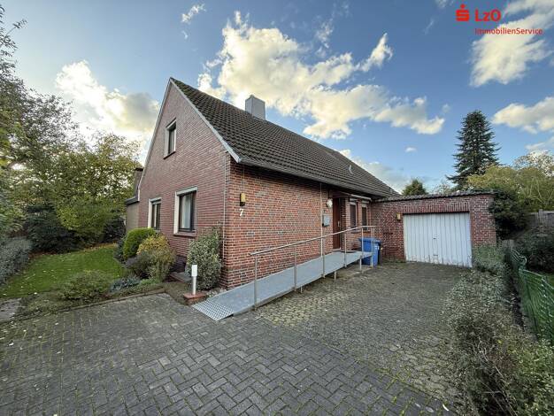 Einfamilienhaus zum Kauf 375.000 € 7 Zimmer 140 m² 615 m² Grundstück Bürgerfelde Oldenburg (Oldb) 26121