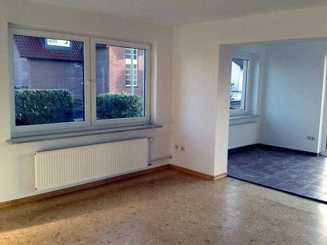 Wohnung zur Miete 945 € 3 Zimmer 105 m²<br/>Wohnfläche EG<br/>Geschoss ab sofort<br/>Verfügbarkeit Blumenau Wunstorf 31515