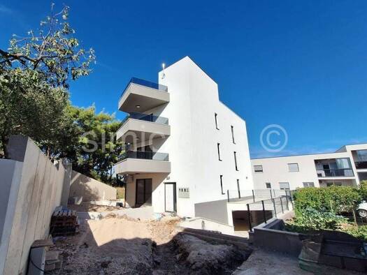Wohnung zum Kauf - Erstbezug 410.000 € 3 Zimmer 85 m² 1. Geschoss Podstrana 21311