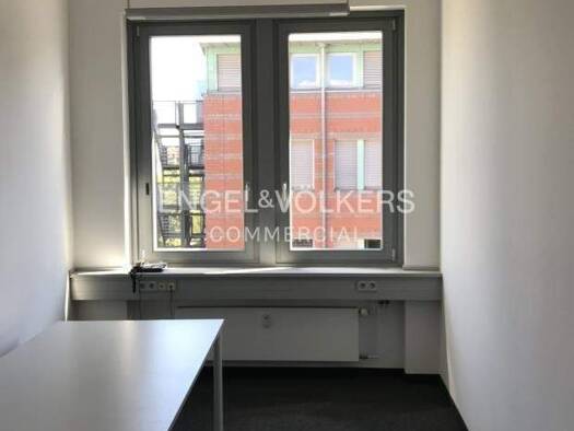 Büro zur Miete 13,50 € 328 m² Bürofläche teilbar ab 328 m² Tegel Berlin 13507