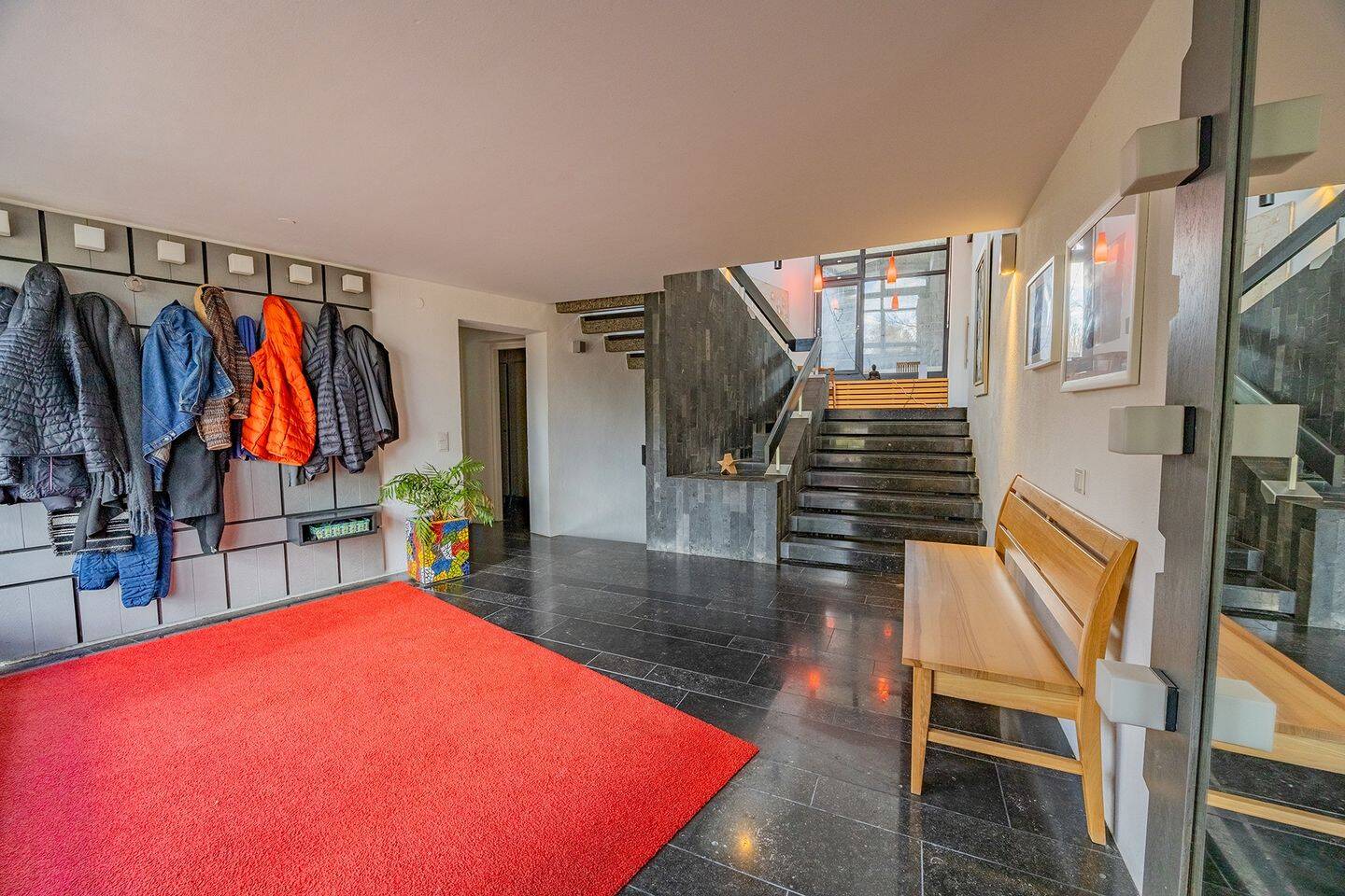 Einfamilienhaus zum Kauf - Ansicht 2