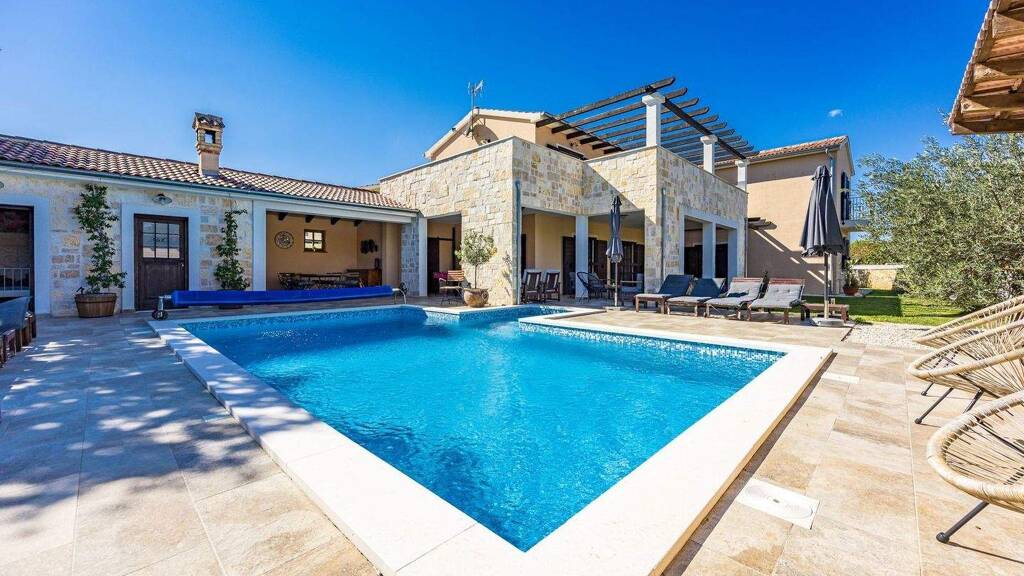 Haus zum Kauf 825.000 € 360 m² 911 m² Grundstück Vodnjan 52212