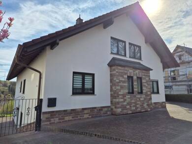 Haus zum Kauf 539.000 € 283 m² 827 m² Grundstück Thaleischweiler-Fröschen 66987