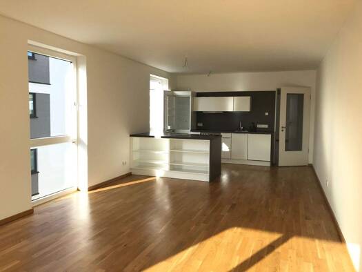 Wohnung zur Miete 1.049 € 3 Zimmer 87,7 m² 5. Geschoss frei ab 01.05.2026 Wiener Platz 11+12 Seevorstadt-Ost/Großer Garten Dresden 01069