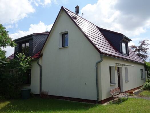 Einfamilienhaus zum Kauf 195.000 € 7 Zimmer 145,5 m² 1.200 m² Grundstück Niederplanitz Zwickau 08062