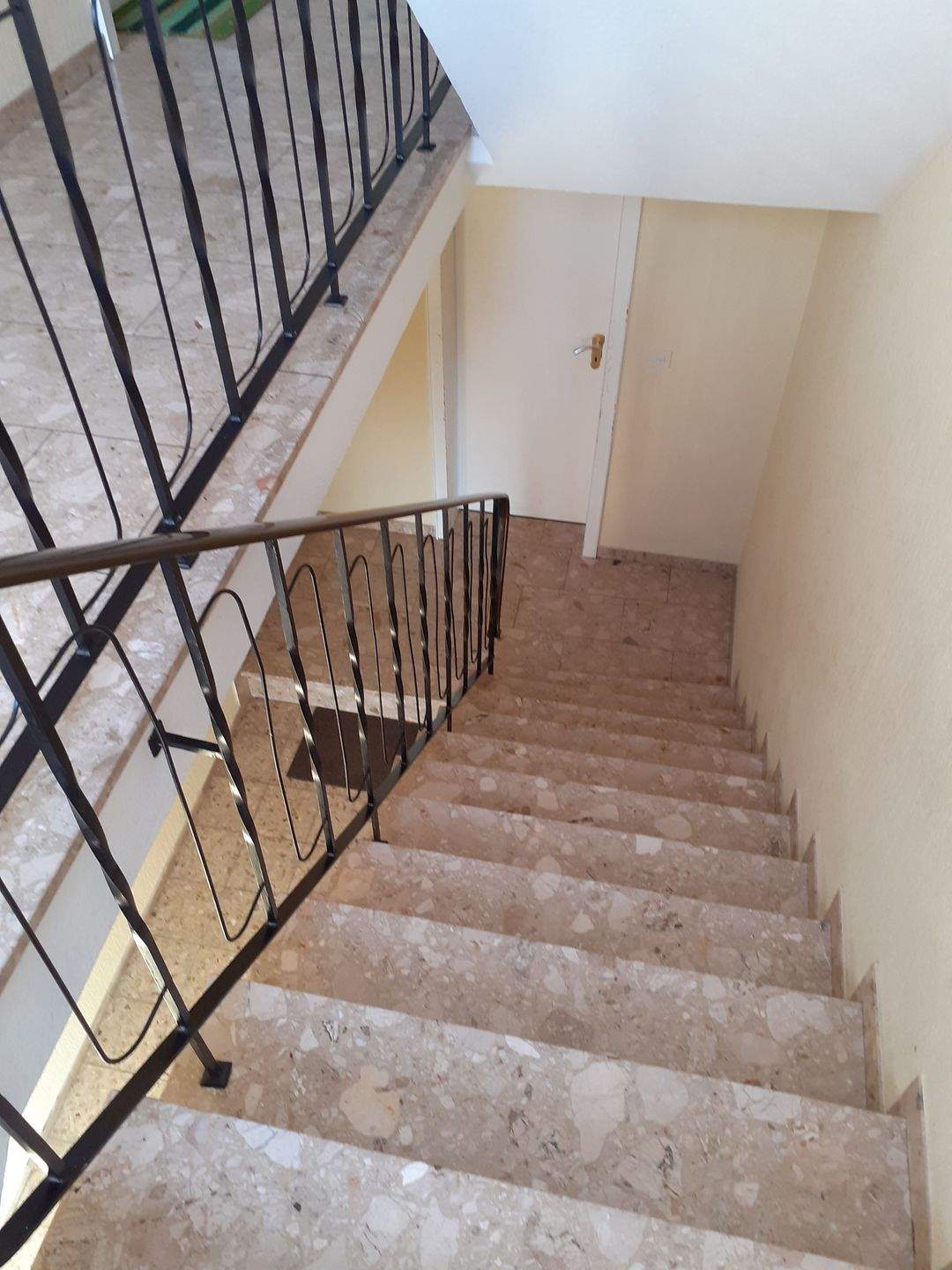 Immobilie in Lemgo - Großzügige Geldanlage mit Potential - Bild 4