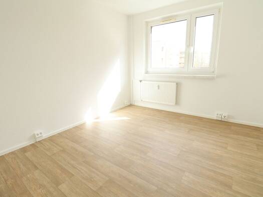 Wohnung zur Miete 327 € 3 Zimmer 57,5 m² 3. Geschoss Irkutsker Straße 137 Kappel Chemnitz 09119