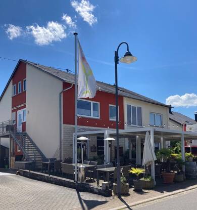 Mehrfamilienhaus zum Kauf 385.000 € 8 Zimmer 212 m² 807 m² Grundstück Kinheim Kinheim 54538