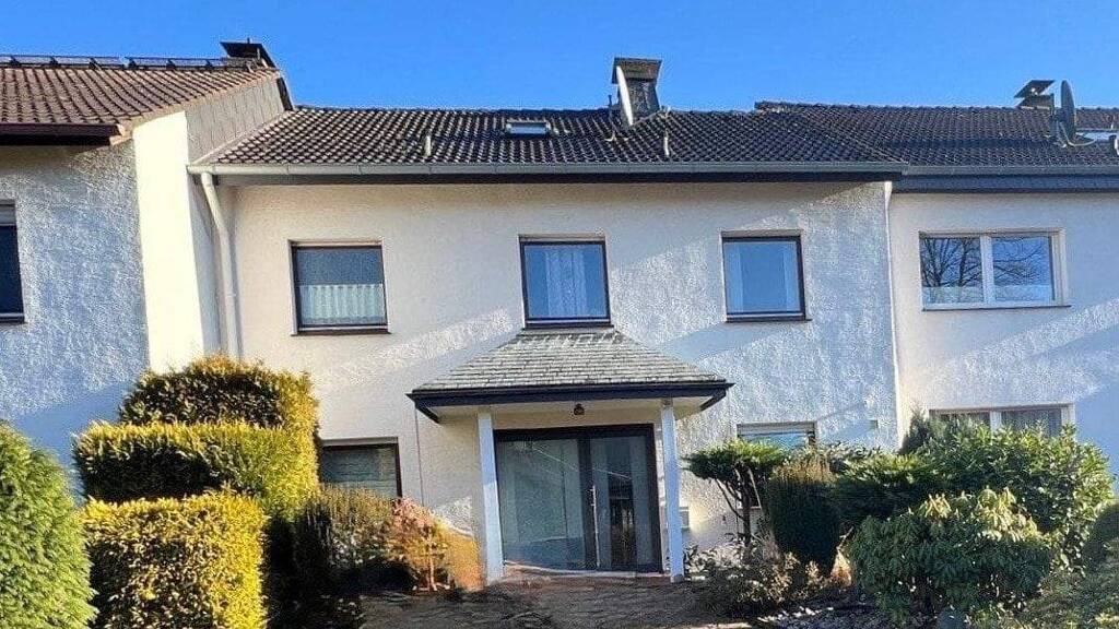 Reihenmittelhaus zum Kauf 374.000 € 4,5 Zimmer 140,3 m² 448 m² Grundstück Hiddinghausen Sprockhövel 45549