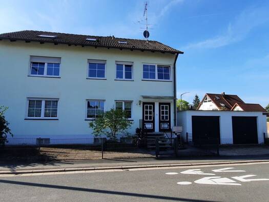 Mehrfamilienhaus zum Kauf provisionsfrei 835.000 € 8 Zimmer 242 m² 617 m² Grundstück frei ab sofort Dormitz 91077