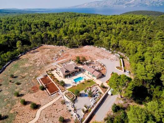 Villa zum Kauf 3.650.000 € 5 Zimmer 350 m² Stari Grad 21460
