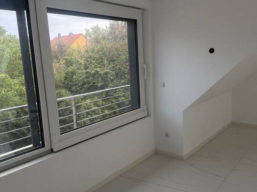 Wohnung zur Miete 800 € 2 Zimmer 50 m² Geschoss 2/2 frei ab sofort Edenkoben 67480