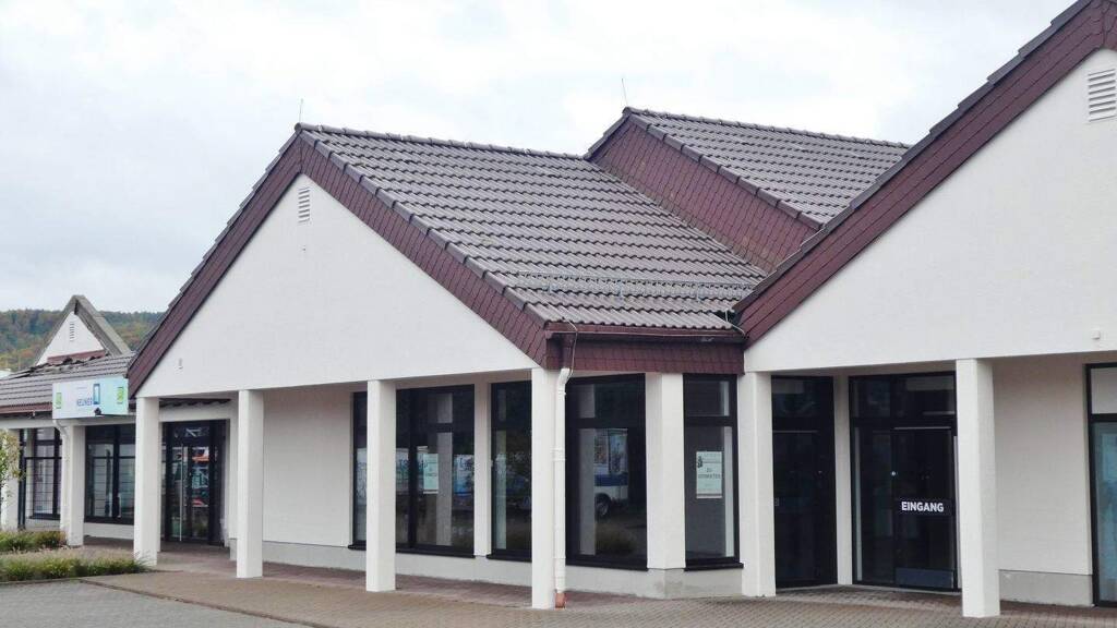 Verkaufsfläche zur Miete 2.500 € 576 m² Verkaufsfläche Großwallstadt 63868