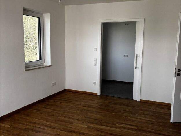 Wohnung zur Miete 875 € 2 Zimmer 60,4 m² 2. Geschoss frei ab sofort Abensberg 93326