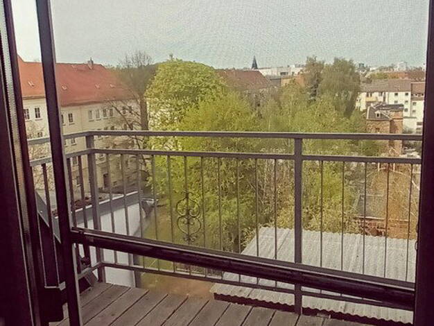 Wohnung zum Kauf provisionsfrei 81.800 € 4 Zimmer 87,4 m² 4. Geschoss Antonstraße Stadtmitte Plauen 08523
