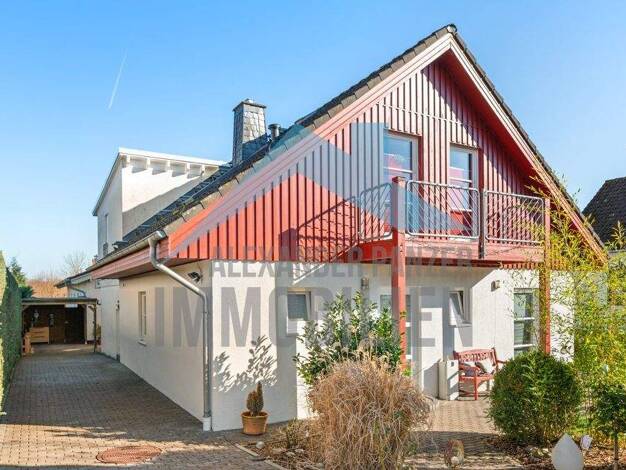 Einfamilienhaus zum Kauf 579.000 € 9 Zimmer 303 m² 926 m² Grundstück Burguffeln Grebenstein 34393