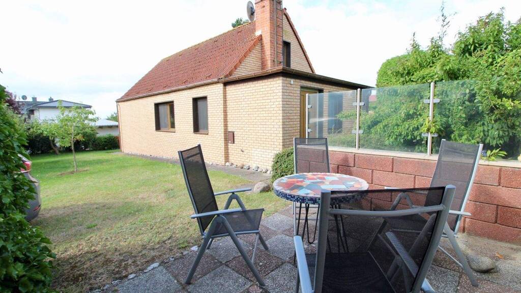 Einfamilienhaus zum Kauf 429.000 € 4 Zimmer 80 m² 870 m² Grundstück Breege 18556