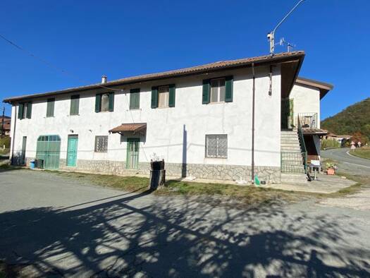 Sonstiges zum Kauf 200.000 € 10 Zimmer 350 m² 5.000 m² Grundstück Cartosio 15015