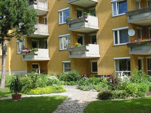 Wohnung zur Miete 300 € 2 Zimmer 42,7 m² 1. Geschoss frei ab 16.08.2025 Maximilian-von-Welsch-Str. 4 Kronach Kronach 96317