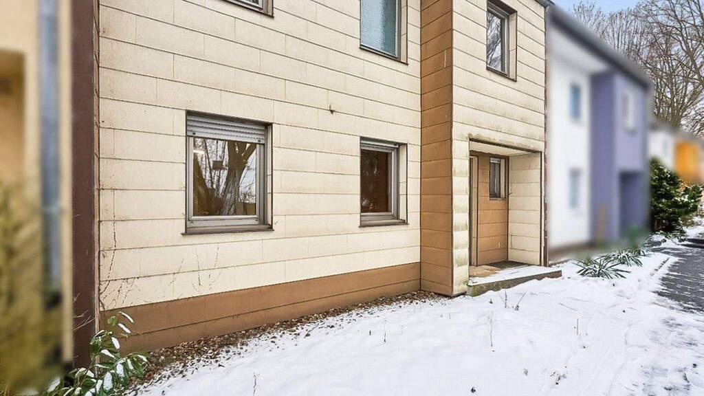 Einfamilienhaus zum Kauf 149.000 € 4 Zimmer 85 m² 214 m² Grundstück Süsterfeld/Helleböhn Kassel 34134