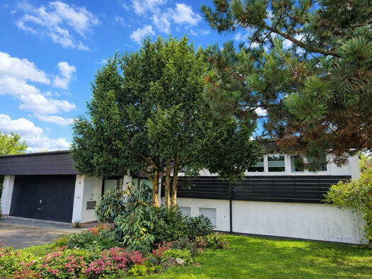 Einfamilienhaus zum Kauf 550.000 € 7 Zimmer 215 m² 833 m² Grundstück Lindenhof Oberndorf am Neckar 78727