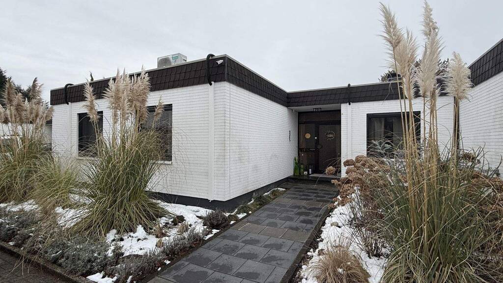 Bungalow zum Kauf 450.000 € 4 Zimmer 124 m² 392 m² Grundstück frei ab sofort Westerholt Herten 45701