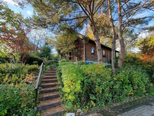 Einfamilienhaus zum Kauf 249.000 € 3 Zimmer 98 m² 814 m² Grundstück Reistenhausen Collenberg 97903