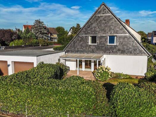 Einfamilienhaus zum Kauf 520.000 € 7 Zimmer 184 m² 601 m² Grundstück Wallau Hofheim am Taunus 65719