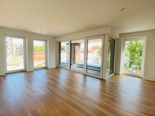 Wohnung zur Miete 1.750 € 4 Zimmer 121,7 m² 2. Geschoss frei ab 01.12.2026 Hafenblick 3 Altstadt Celle 29223