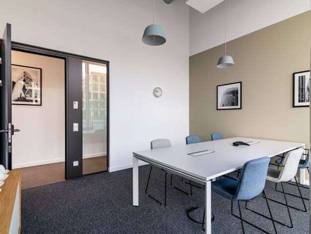 Bürofläche zur Miete provisionsfrei 53 m² Bürofläche teilbar von 45 m² bis 110 m² Basler Strasse 3 Gonzenheim Bad Homburg vor der Höhe 61352