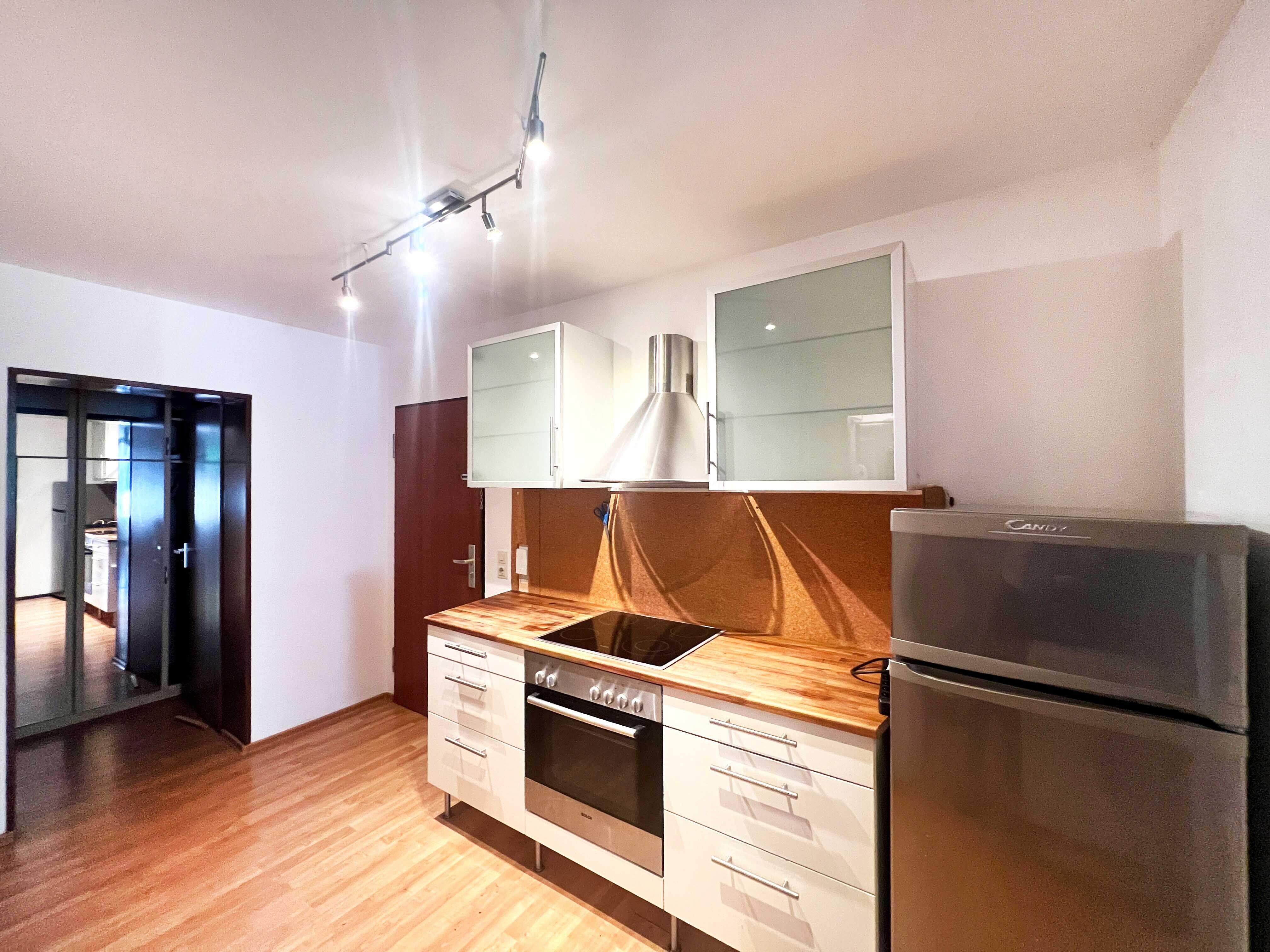 Wohnung zum Kauf 215.000 € 1,5 Zimmer 38 m²<br/>Wohnfläche ab sofort<br/>Verfügbarkeit Meersburg Meersburg 88709