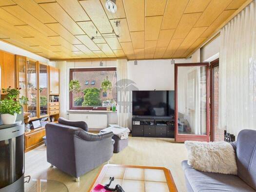 Mehrfamilienhaus zum Kauf 389.000 € 9 Zimmer 215 m² 759 m² Grundstück Suttorf Neustadt am Rübenberge 31535