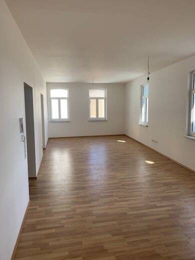 Mehrfamilienhaus zum Kauf - Erstbezug 7 Zimmer 160 m² 225 m² Grundstück frei ab sofort Bad Neustadt Bad Neustadt an der Saale 97616