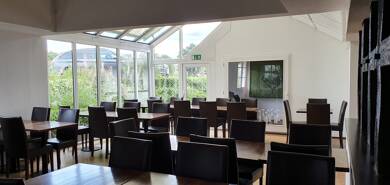 Mehrfamilienhaus zum Kauf 725.000 € 16 Zimmer 445 m² 1.190 m² Grundstück Hausen Lohmar 53797