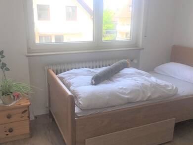 WG-Zimmer zur Miete Wohnen auf Zeit 600 € 14 m² frei ab 16.08.2025 Schießhausstrasse 0 Plieningen Stuttgart-Plieningen 70599